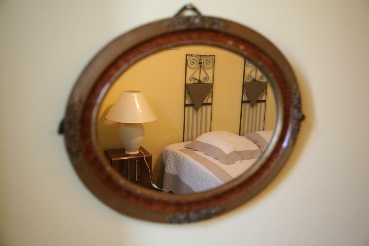 Les 4 Elements St Emilion Bed & Breakfast Branne  ภายนอก รูปภาพ