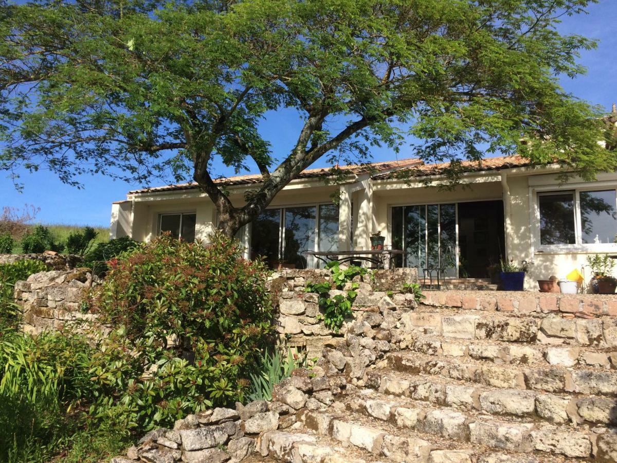 Les 4 Elements St Emilion Bed & Breakfast Branne  ภายนอก รูปภาพ