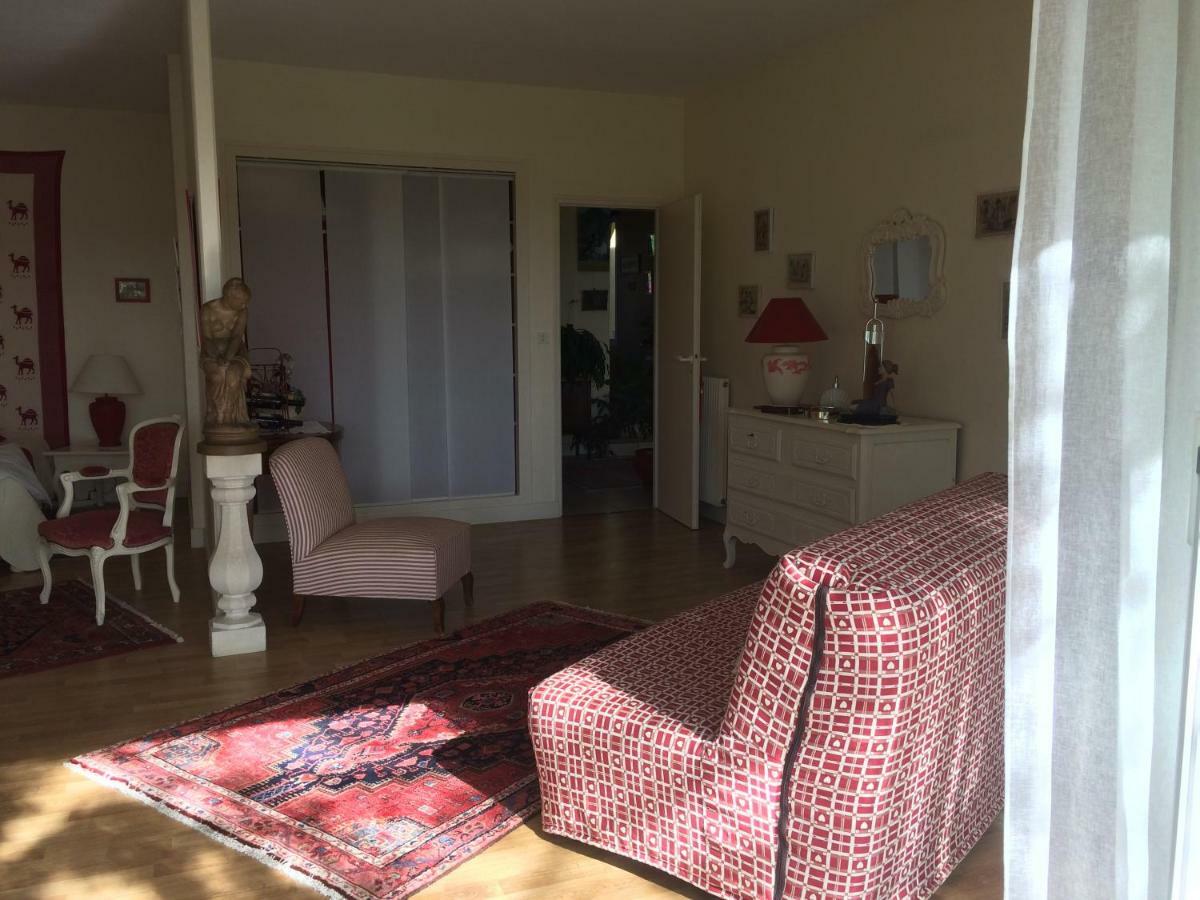Les 4 Elements St Emilion Bed & Breakfast Branne  ภายนอก รูปภาพ