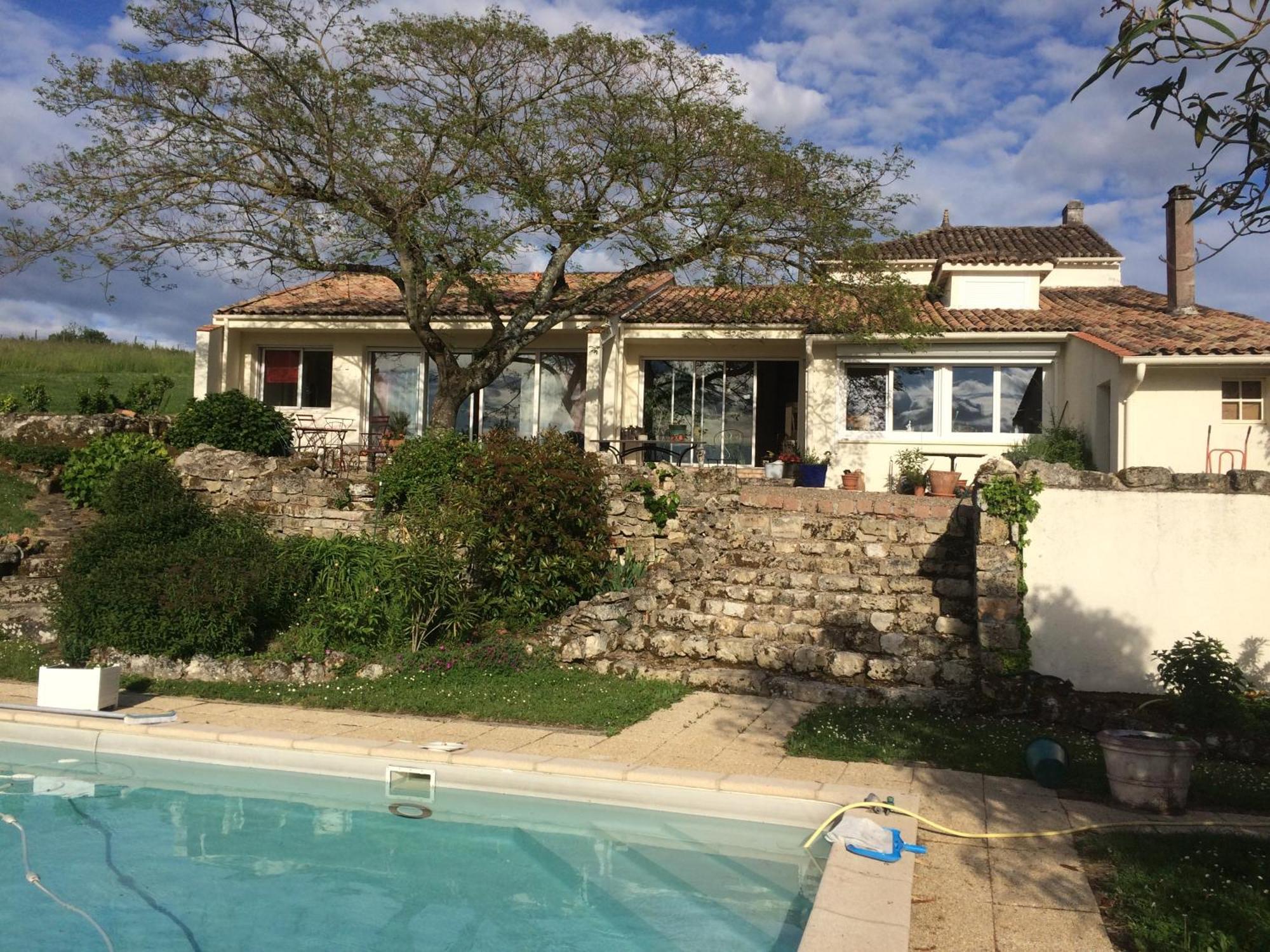 Les 4 Elements St Emilion Bed & Breakfast Branne  ภายนอก รูปภาพ