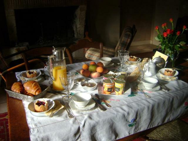 Les 4 Elements St Emilion Bed & Breakfast Branne  ภายนอก รูปภาพ